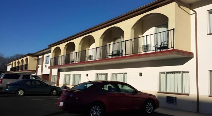 America'S Best Inn Urbana Champaign Exteriör bild